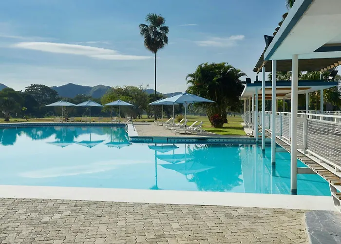 Marriott Maracay Golf Resort
