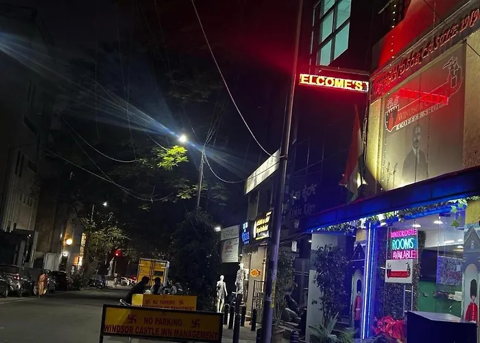 Hotel Windsor Castle Inn Bangalore
