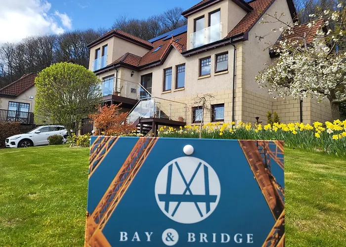 Bay And Bridge Near Edinburgh Bed & Breakfast Dunfermline