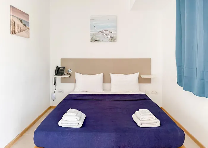 Island Guesthouse Gzira
