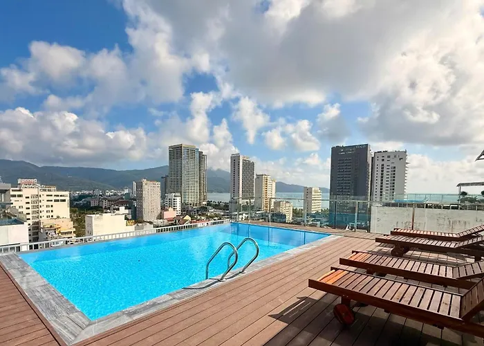 Golden Rose Hotel Danang