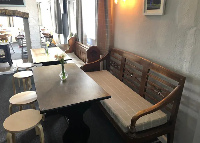 The Ship Inn - Self Catering Accommodation Gloucester