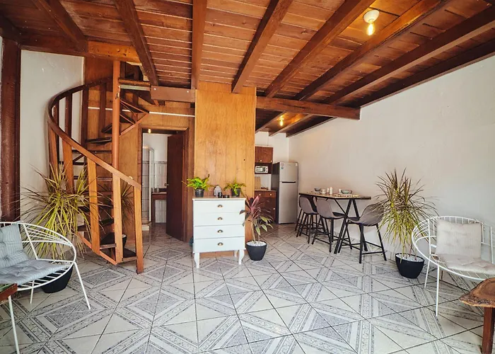 Hostal Don Cenobio Flores