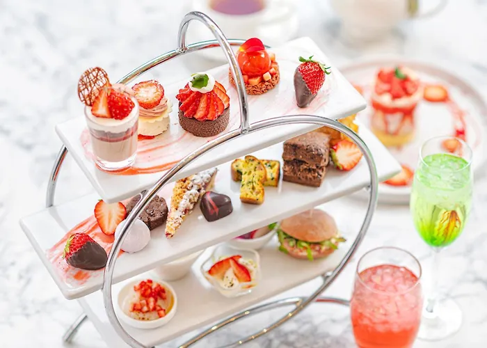 Holiday Inn & Suites Shin Osaka By Ihg