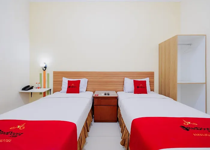 Reddoorz Plus At Amalio Hotel Surapati Bandung
