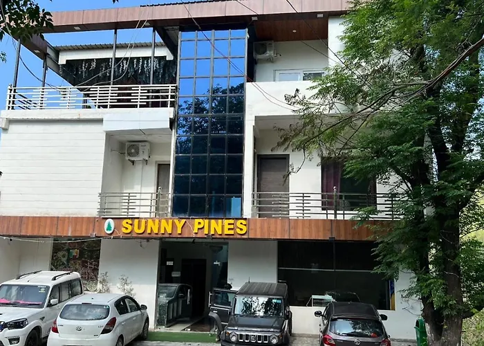 Sunny Pines Resort Lansdowne