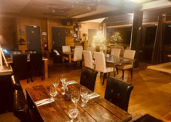 CHALET HOTEL La TUVIERE BIKE INN Saint-Jean-de-Maurienne