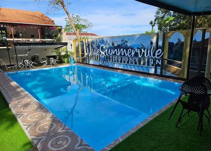 White Summerville Tourist Inn Busuanga