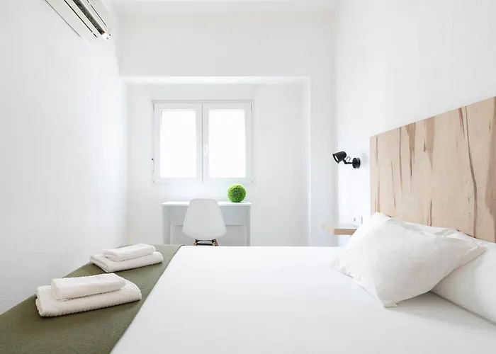 Casa Mila Sv19 Guesthouse Alicante