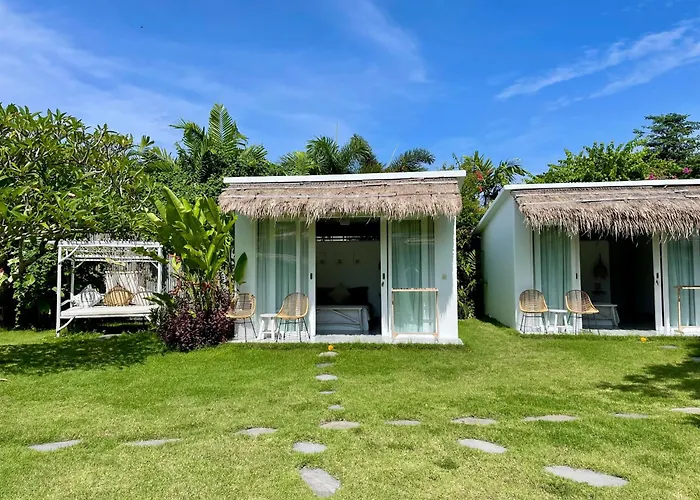 The Bingin Beach Villas' Bungalow Resort Uluwatu 