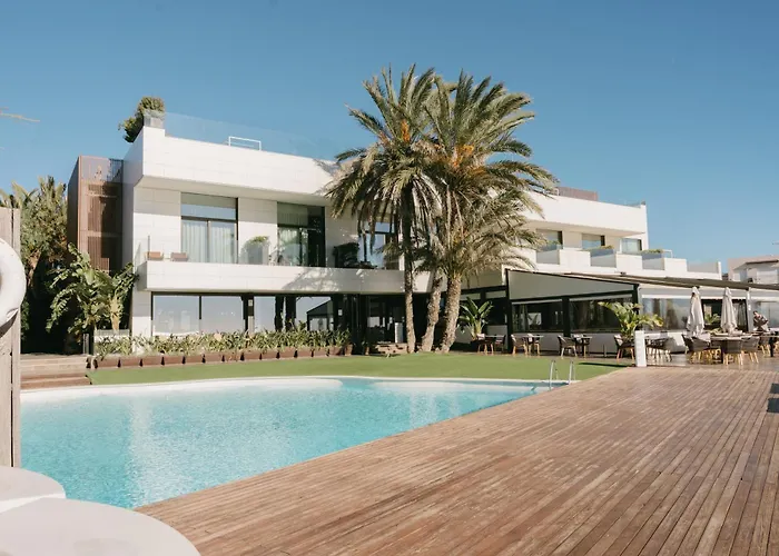 Playa Grande By Tropical (Adults Only) Hotel Gavà