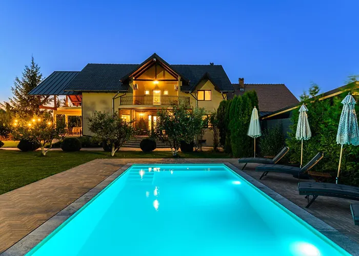 Orchard Villa Brasov