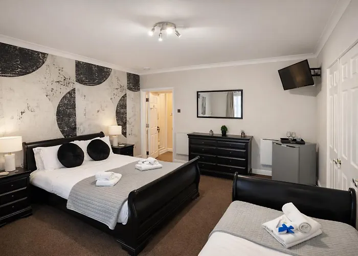 The Mayfair Lodge & Family Suite Hartlepool