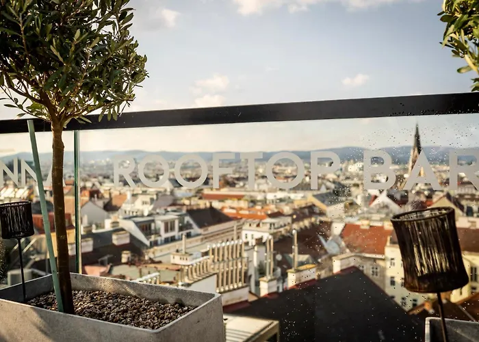 Hotel Mooons Vienne