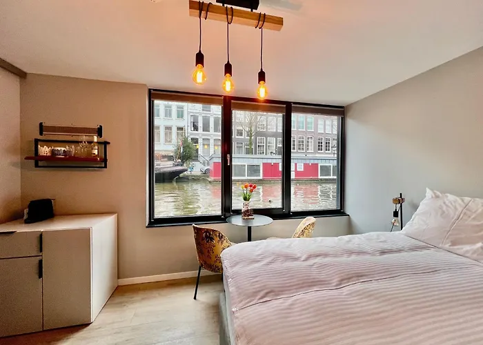 2 Houseboat Suites Amsterdam Prinsengracht