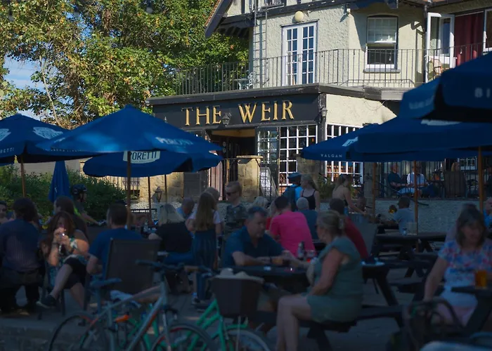The Weir Hotel Walton-on-Thames