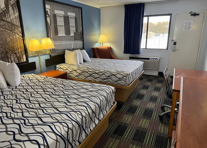 Sprucewood Inn Elyria