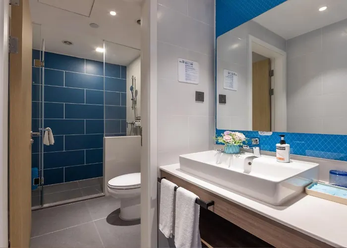 Holiday Inn Express Chengdu Wuhou New City By Ihg