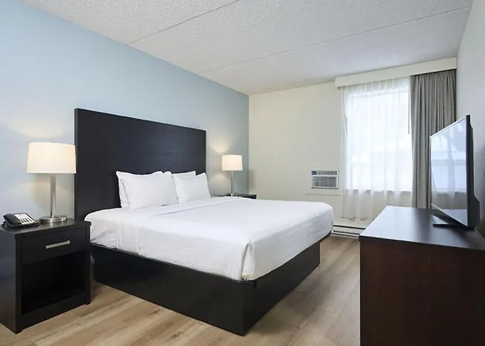 Canad Inns Destination Centre Windsor Park Winnipeg