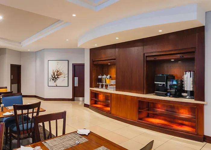 Garden Court Hatfield Pretoria-Noord
