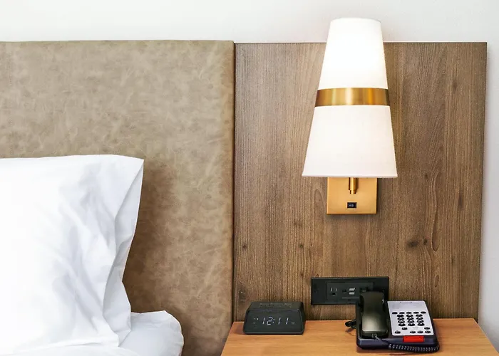 Staybridge Suites - Portland By Ihg