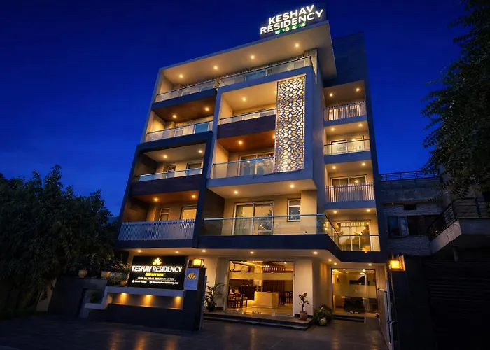 Hotel Keshav Residency - Medicity Gurugram, Near Medanta Hospital, Pure Vegetarian Gurgaon