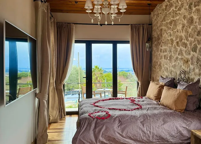 Bed and Breakfast Escondida à Nice