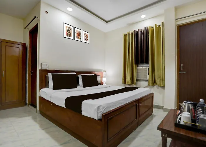 Hotel O Rae Bareli Railway Junction Formerly Nova Resorts & Luxury Farm