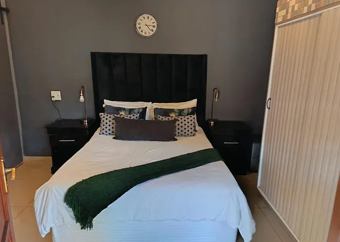 74 On Retief Guesthouse Potchefstroom