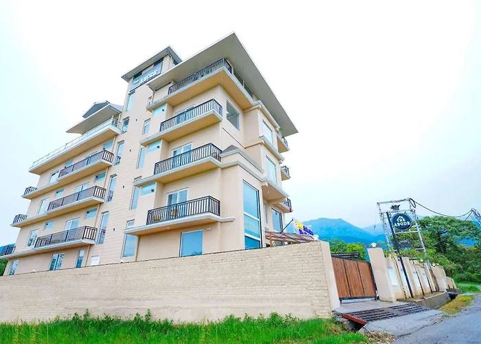 Click Collection The Abode, Dharamshala Hotel