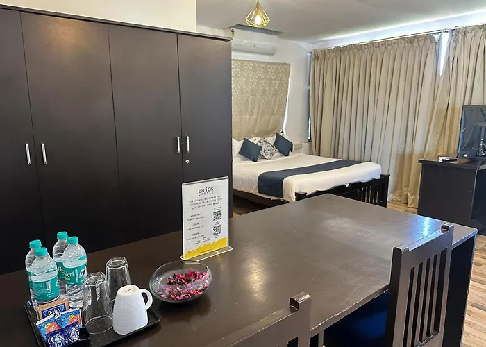 Brick Castle Hotel Chennai
