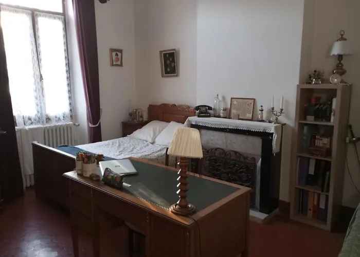 Chez Fleur Bed and Breakfast Avignon