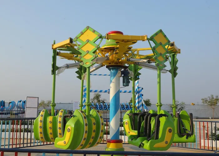 Amazing Fun World By Nexottel Hotel Dwarka 