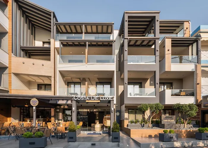 Costa De Luxe Suites Leptokaryá