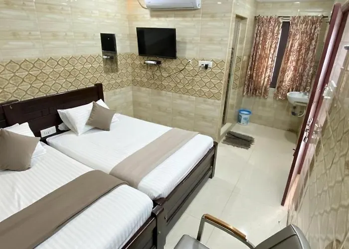 Sampath Residency Hotel Palni