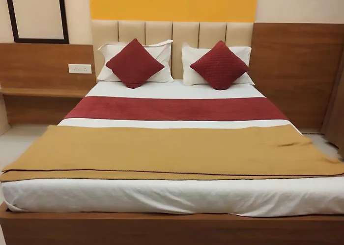 Hotel O Mayur Lodge Wakad