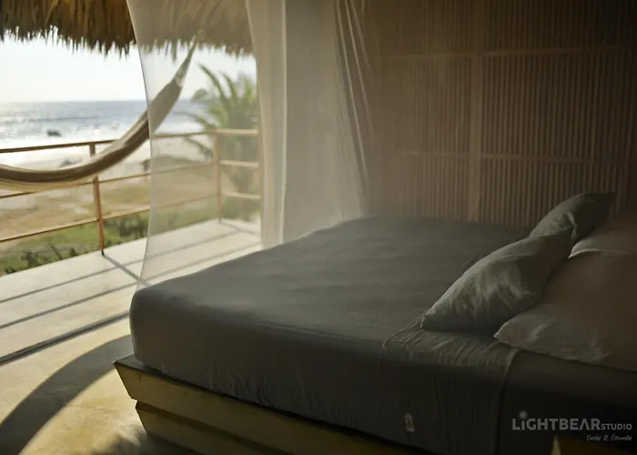Utopiamar Beach House & Suites Santa María Tonameca