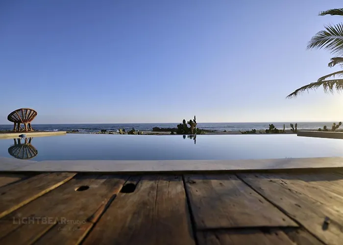 Utopiamar Beach House & Suites Santa María Tonameca