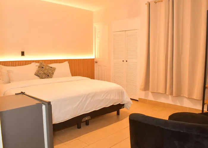Hotel Costa Azul Panama City