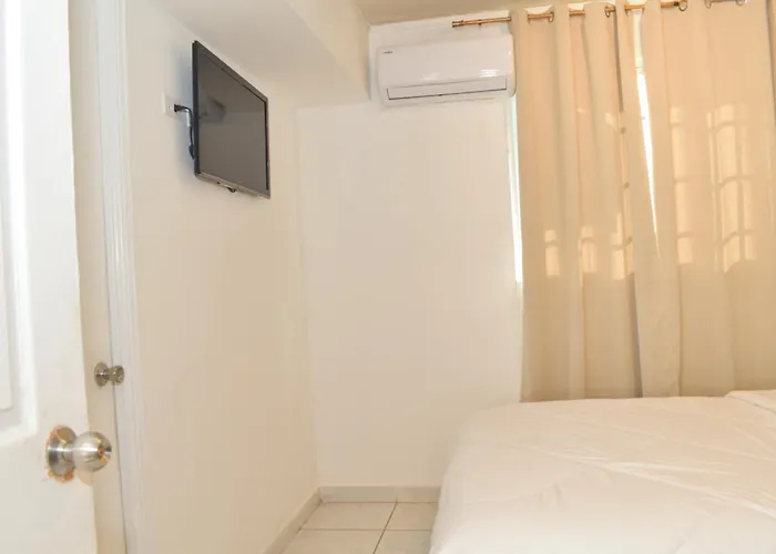 Hotel Costa Azul Panama City