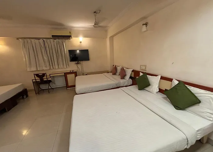 Paradise Hotel And Banquet, Indore