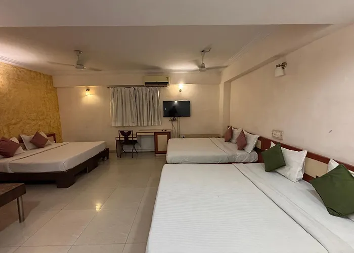 Paradise Hotel And Banquet, Indore