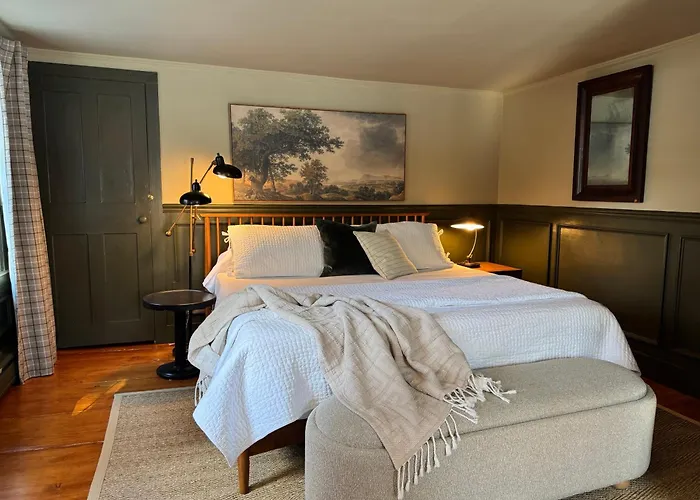 Hideaway Inn Maine Camden
