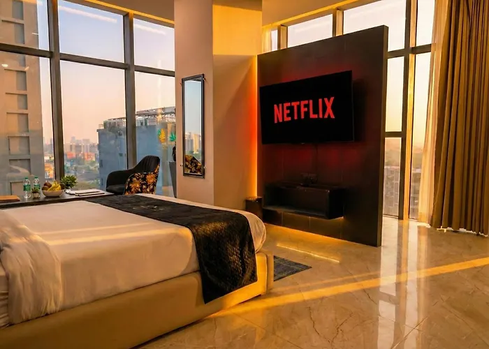 Aquila Grand Suites - Noida Sector 136