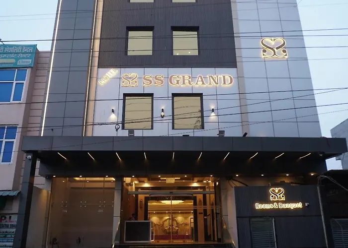 Hotel Ss Grand Kanpur