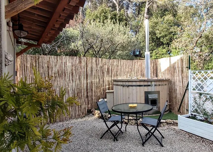 La pinède de Manon chambre cabanon Barjols