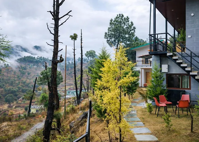 Pine Country Resort Mukteshwar