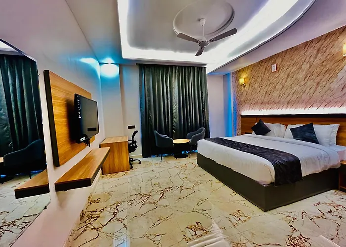 The Grand Oasis Hotel & Resort I Near India Expo Mart Greater Noida