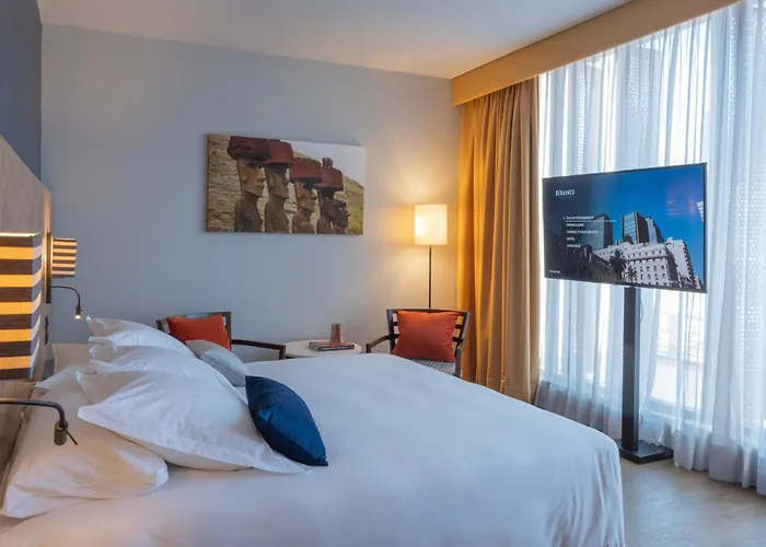 Debaines Hotel Santiago