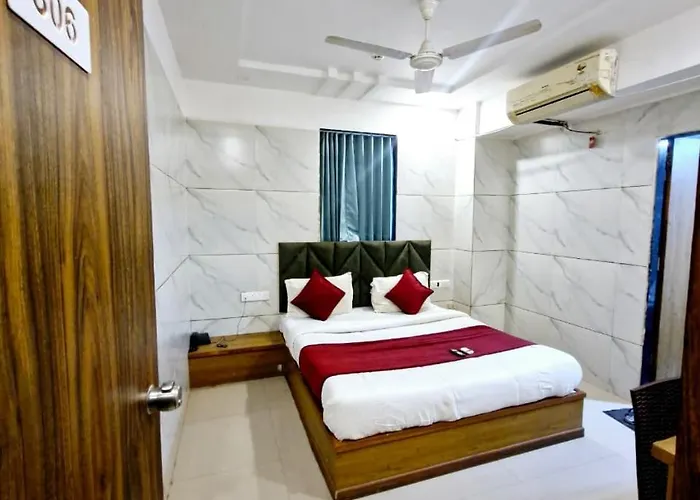 Hotel The Grand Pritam Gandhinagar